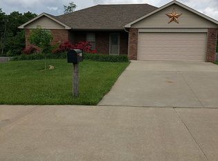 6330 Basalt Ln, Fulton, MO 65251