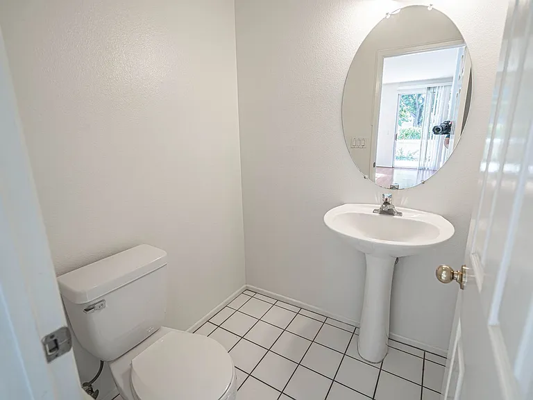 25410 Dry Creek Ct — Photo 7