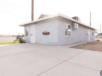 481 E State St, El Centro, CA, 92243