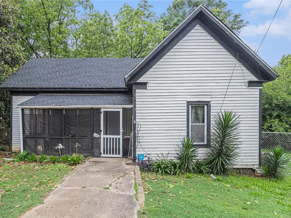 227 Morris St, Griffin, GA 30223