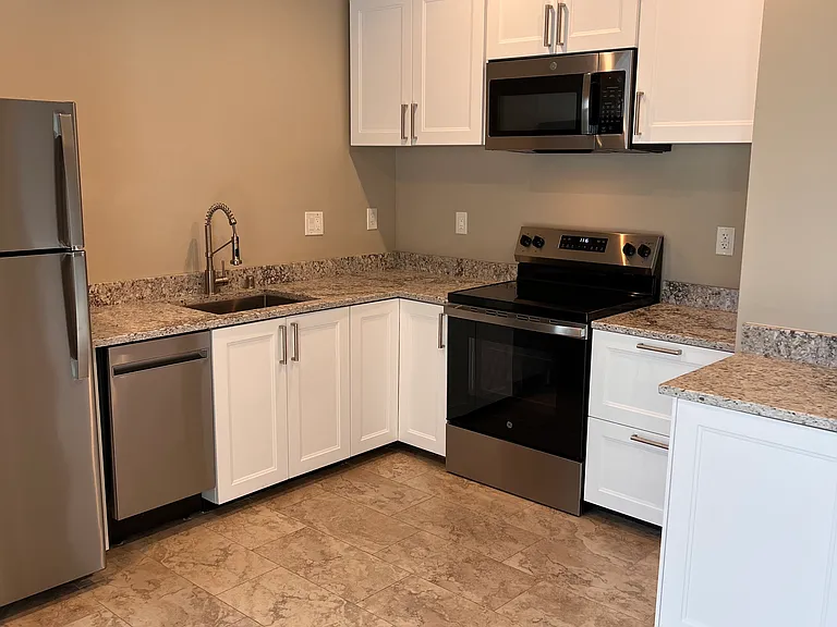859 Florida St #2 — Photo 4