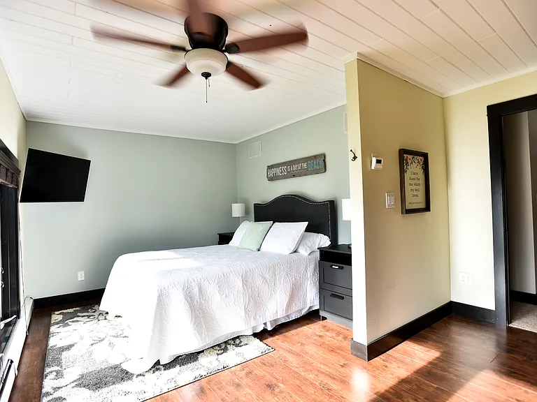 6647 Island Beach Dr — Photo 11