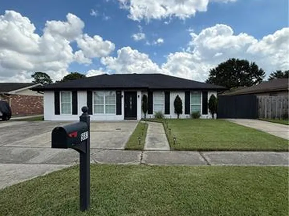 5083 Bowdon St, Marrero, LA 70072
