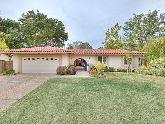 2nd image of 6890 Serenity Ct