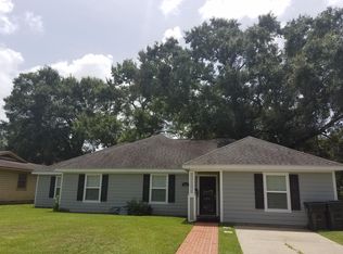 1420 Arkansas St, Lake charles, LA 70607