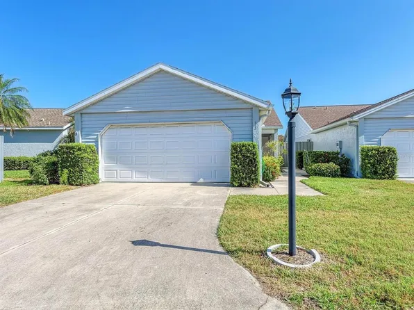 612 Ironwood Cir, Venice, FL 34292