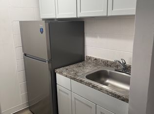 1209 S Wall St #31, Carbondale, IL 62901