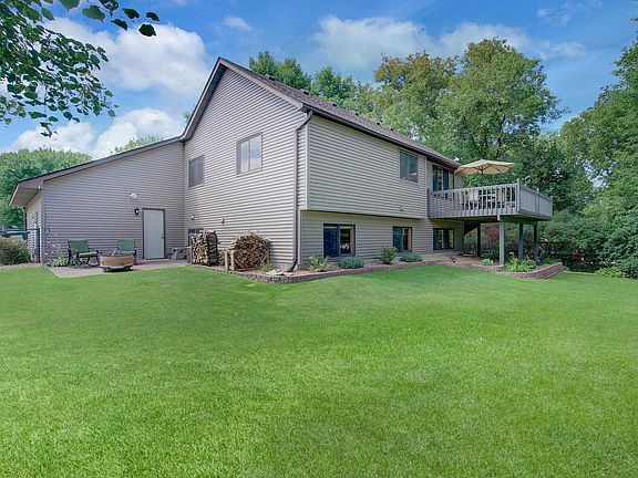 4th image of 731 99th Ln NE