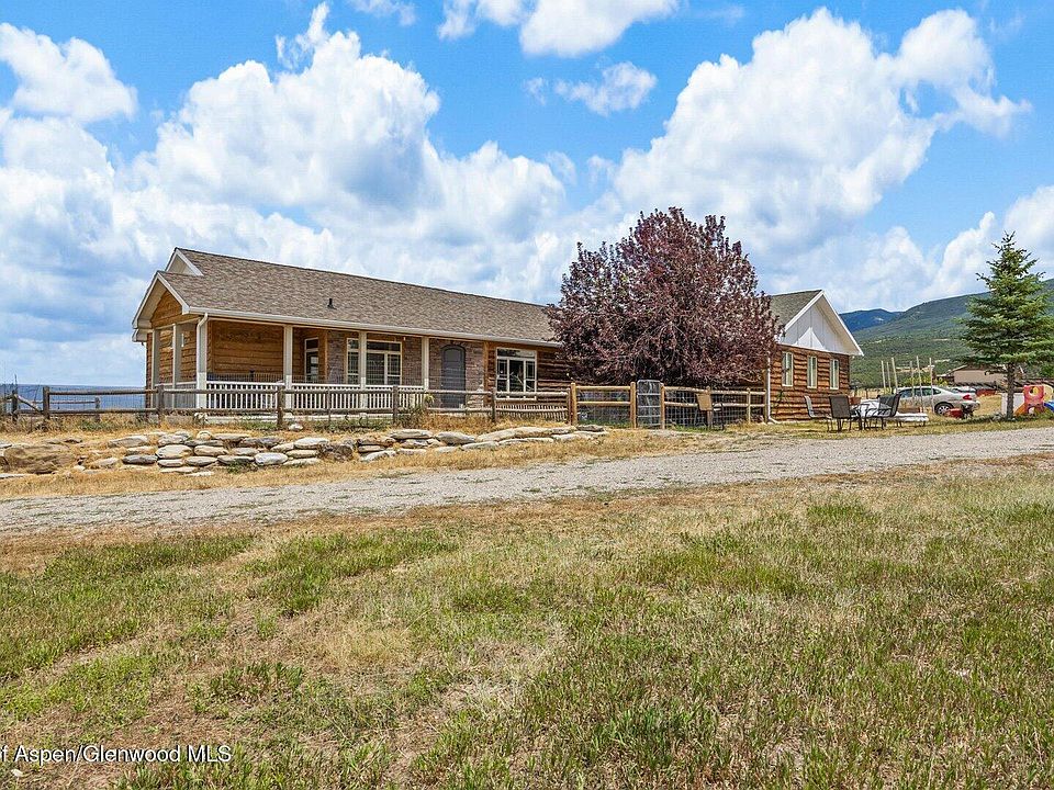 1st image of 700 County Road 355