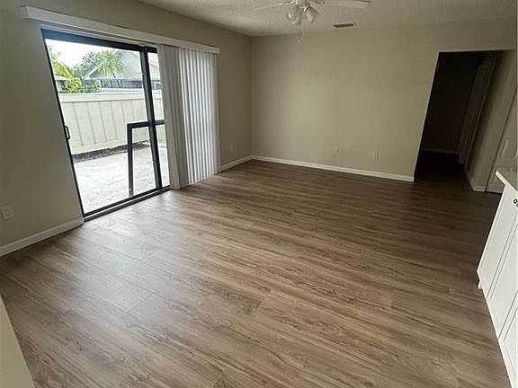 5th image of 4015 NW Cinnamon Tree Cir