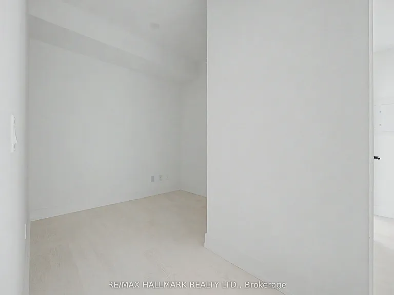 308 Jarvis St #3303 — Photo 13