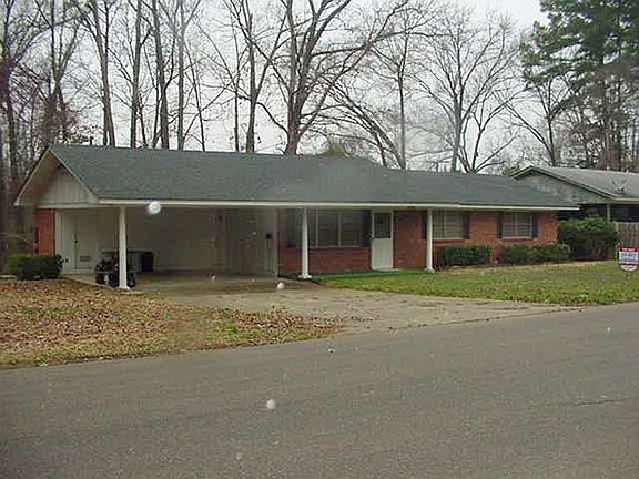 3rd image of 300 Dixie Dr
