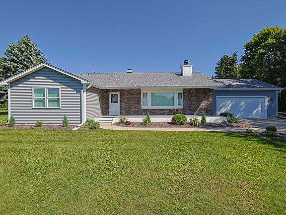 2nd image of 6805 Johnsburg Rd