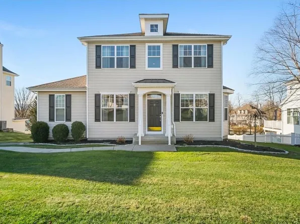 19 Bayberry Street, Hopewell Junction, NY 12533