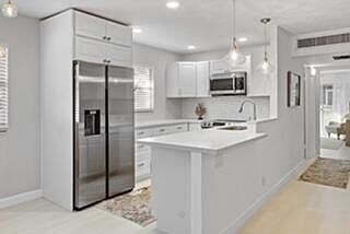 2nd image of 181 Seville H