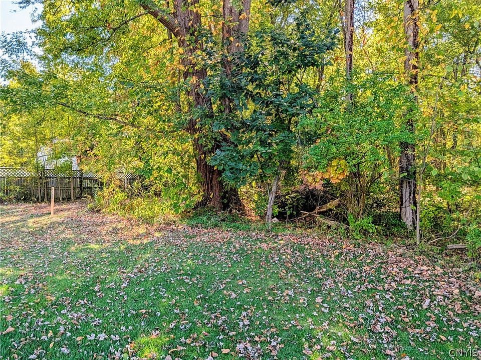 1st image of 9553 Horseshoe Island Rd