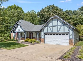 71 Riverwood Estates Blvd, Florissant, MO 63031