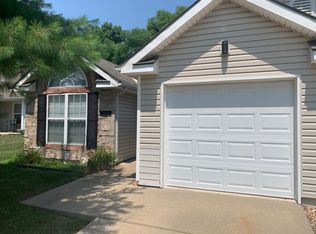 1918 S Powahatan Ct, Independence, MO 64057