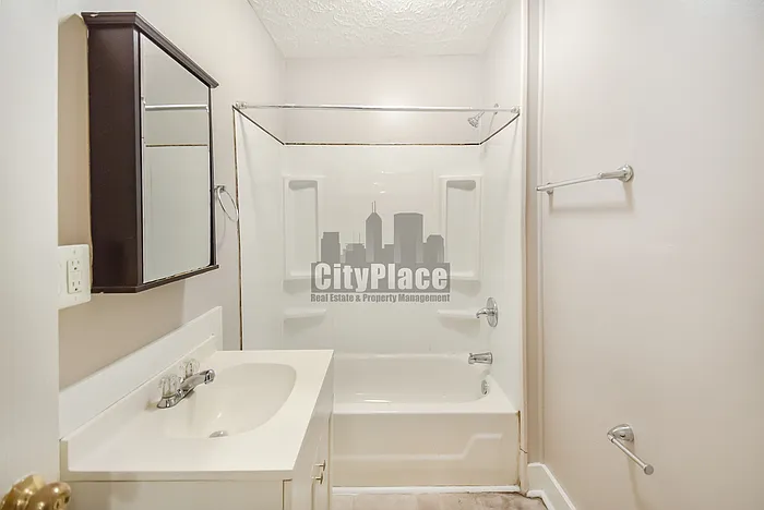 5408 E Burgess Ave — Photo 14