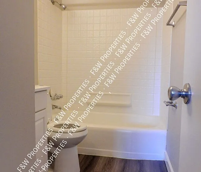 1855 E Rich St #3M — Photo 47