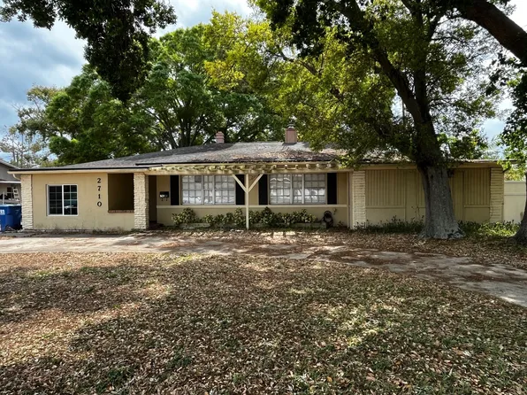 2710 Pinellas Point Dr S, Saint Petersburg, FL 33712