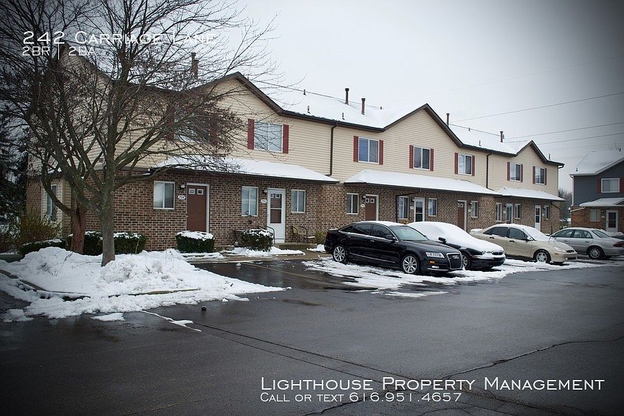 1st image of 242 Carriage Ln SW