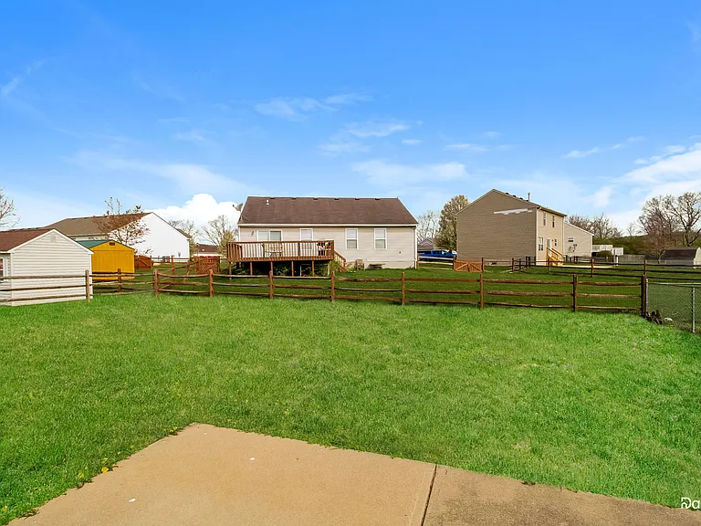 316 Pepperidge Dr — Photo 15