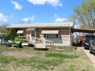 2912 W Kay St, Wichita, KS 67213