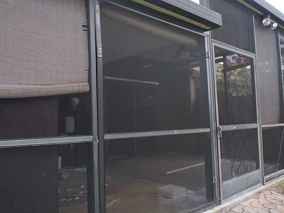 3rd image of 2035 SW 82nd Ave