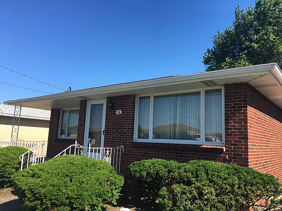 2nd image of 76 Barlow Ave