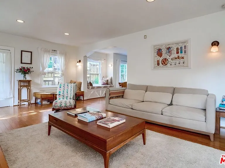 2154 Willetta St — Photo 11