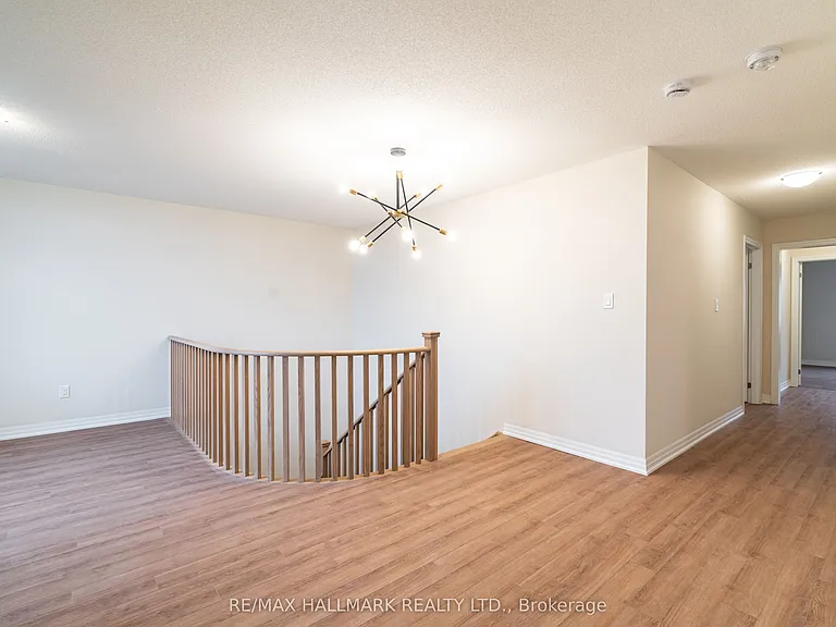 19 Stennett Dr — Photo 18