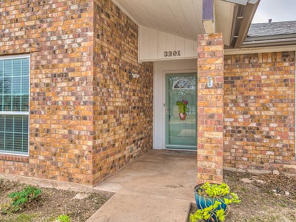 5th image of 3201 Timber Ridge Dr