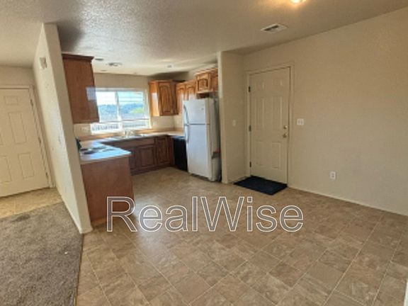5th image of 177 Barron Ct
