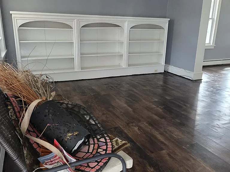 372 W Academy St — Photo 13