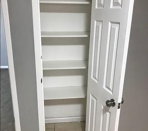 5th image of 213 Stevenson St #1