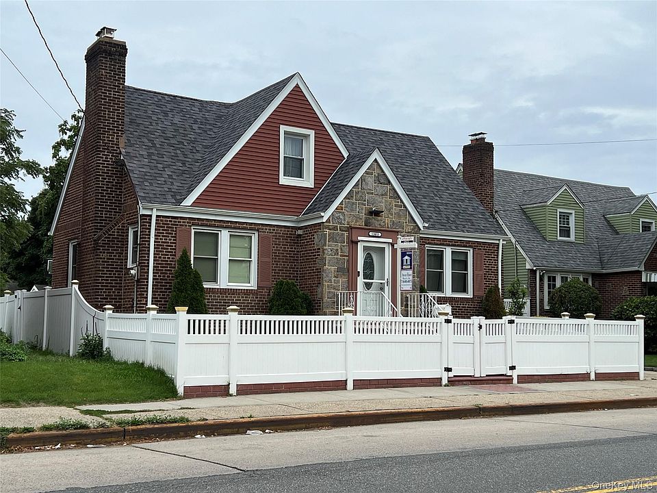 2nd image of 134-33 Hook Creek Boulevard