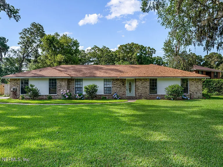 13926 Spanish Marsh Ct — Photo 3