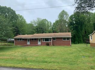 298 Arden Cir, Martinsville, VA 24112