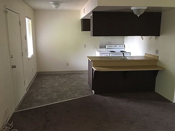 Unit 3 living/kitchen/dining