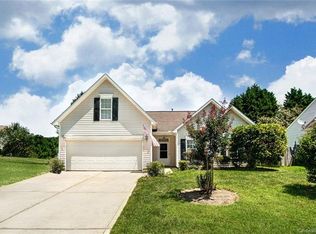 163 Bellelaine Dr, Mooresville, NC 28115