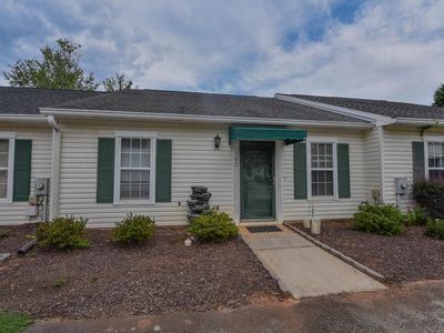 103 Wisteria Ct, Greenwood, SC, 29649