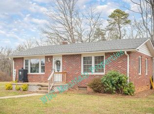 247 Pleasant Meadow Ln, Hendersonville, NC 28792