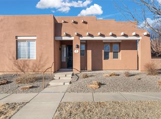10 Cimarron Pass, Santa Fe, NM 87508