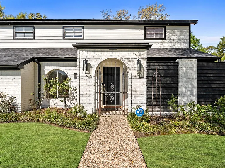 4519 Cloudmount Dr — Photo 1