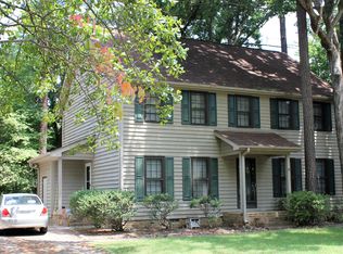 1605 Falls Ct, Raleigh, NC 27615