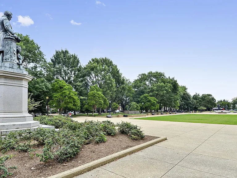 150 Seaton Pl NW — Photo 30