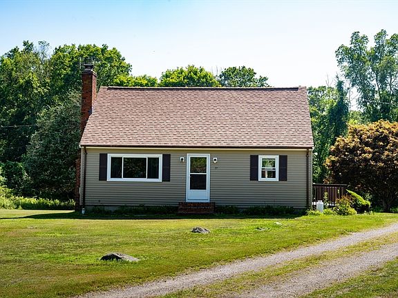 2nd image of 72 New St