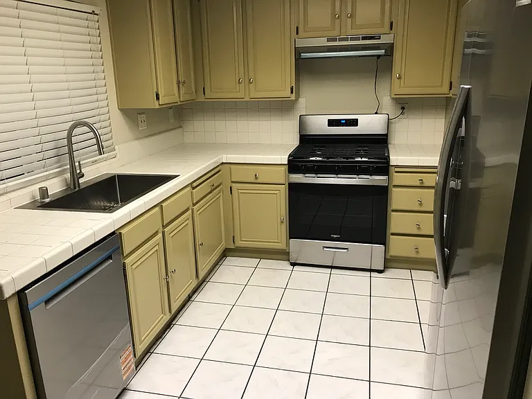 44138 Kirkland Ave — Photo 13
