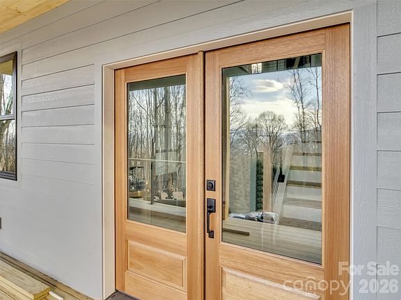 2nd image of 1351 Old Country Rd